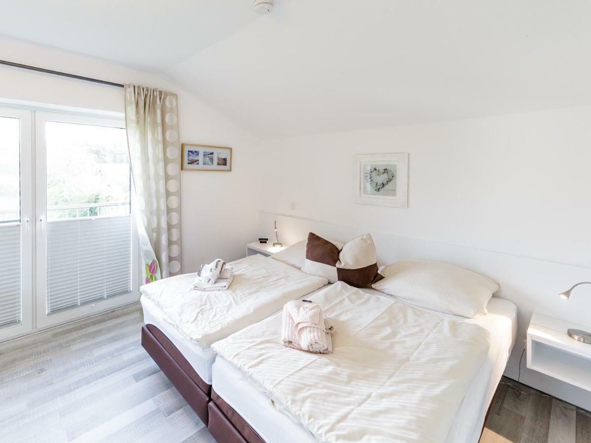 Haus Emil Apartment คุกซ์ฮาเวน ภายนอก รูปภาพ